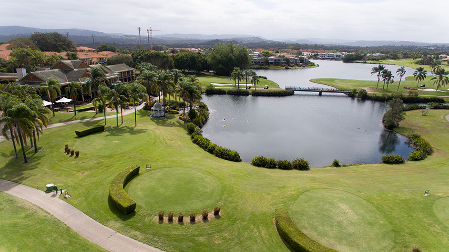Voco Gold Coast: 3-Night Stay & Play for Two (Emerald Lakes & Palm Meadows) - Image 2