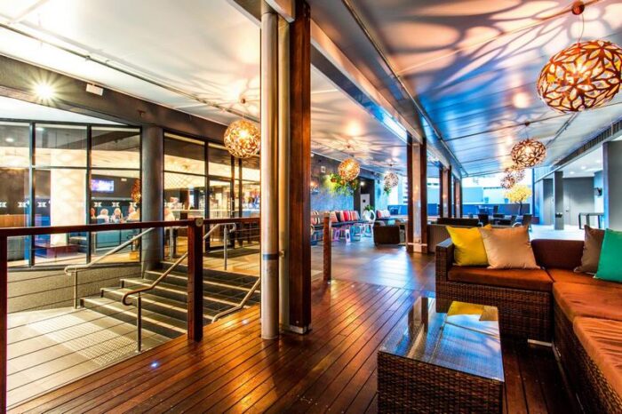 Hotel Grand Chancellor Brisbane 3 Nights with Adventure Moreton Island Day Pass - Image 4