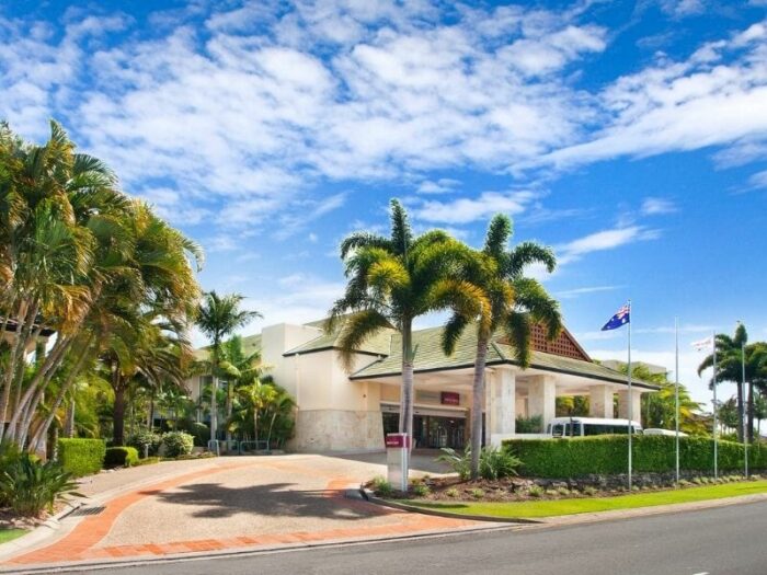 Mercure Gold Coast Resort 3 Nights with Unlimited Skypoint Entry - Image 12