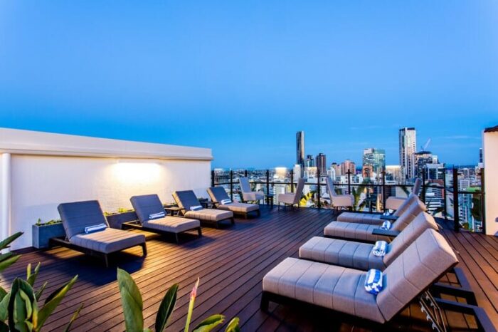 Hotel Grand Chancellor Townsville 3 Nights with Breakfast - Image 8