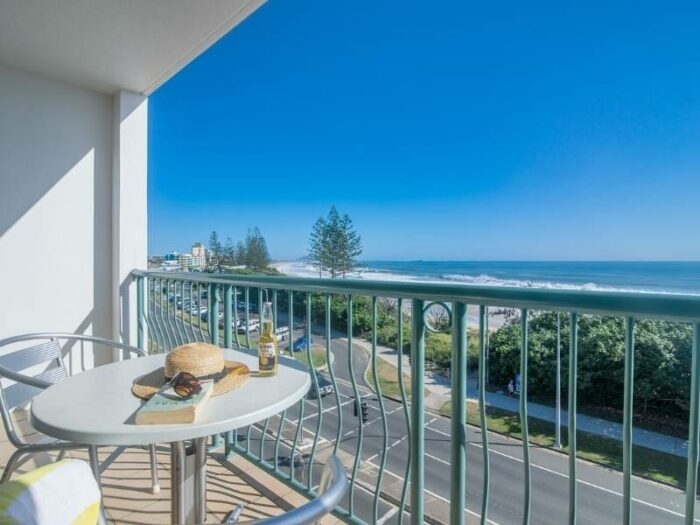 Grand Palais Beachside Resort 5 Nights with Aquaduck Tour - Image 7