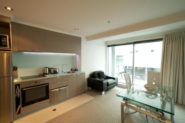 Wellington New Zealand Getaway for 3 days at Distinction Wellington Century City Hotel with Te Papa Tour - Image 3