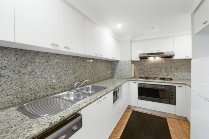 Surfers Paradise Escape for 3 nights at Hilton Surfers Paradise Hotel & Residences - Image 4